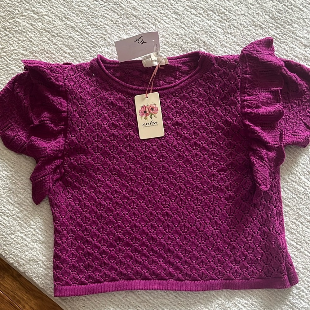 Entro brand knit top